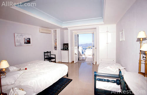 Villa Renos Hotel 2